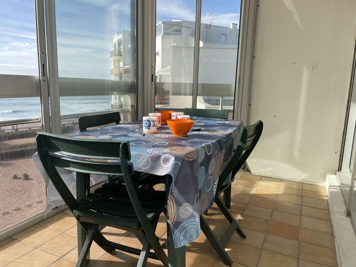 Appartement 2 Pieces Avec Balcon Et Parking A Saint-Gilles-Croix-De-Vie - Fr-1-224-39 Exterior photo